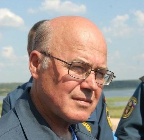 Сегодня свой 75-летний юбилей отмечает выдающийся человек – Заслуженный спасатель Российской Федерации Виктор Иванович Гавриленко